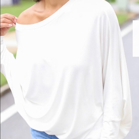 NEW! White Oversized Asymmetrical Top. Medium. - Picture 2 of 8
